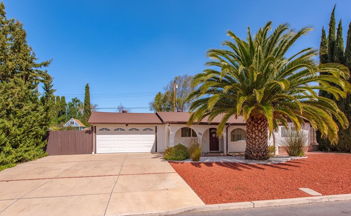 831 Calle Clavel, Thousand Oaks